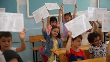 Okullarda son ders zili bu Cuma çalacak