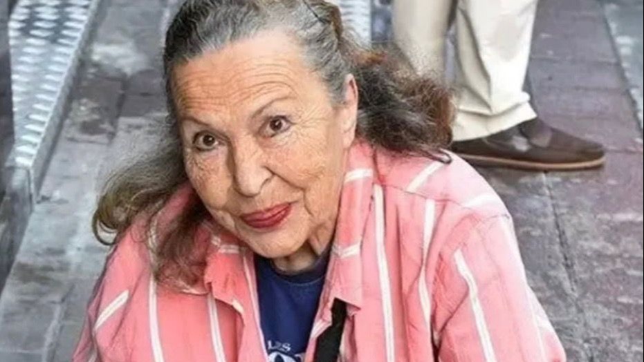 Oyuncu Emel Yıldız hayatını kaybetti