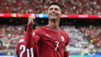 Portekiz farka koştu, Ronaldo tarihe geçti
