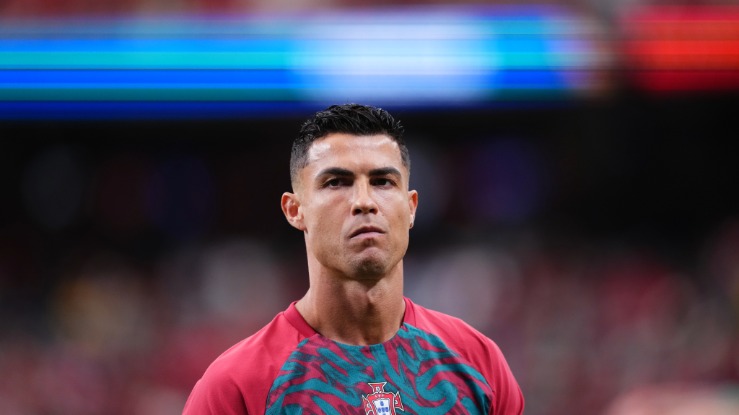 Ronaldo, konu Messi’ye gelince muhabiri susturdu. “Emekli olmamı istediler”