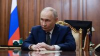 Rusya Devlet Başkanı Putin, ülkede akaryakıt sorunlarının sürdüğünü söyledi