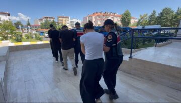 12 milyarlık yasa dışı bahis ağına büyük operasyon. 100 şüpheli tutuklandı