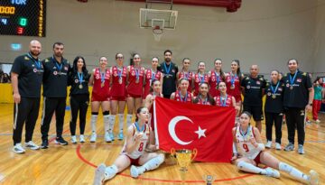 16 Yaş Altı Milli Takım namağlup şampiyon