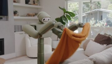 ABD’de yeni ev robotu tanıtıldı: Çamaşır katlıyor, yatak topluyor