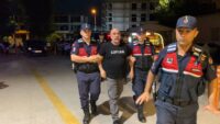 Adli kontrolle serbest kalan Ezel Akay’dan açıklama. “Mahkeme sonunda her şeyi öğreneceksiniz”