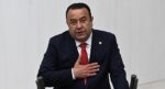 Adnan Beker CHP’den istifa etti