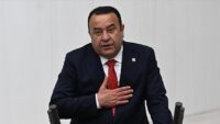 Adnan Beker CHP’den istifa etti