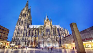 Almanya’nın simge yapılarından. Köln Katedrali’ne girişler artık ücretli