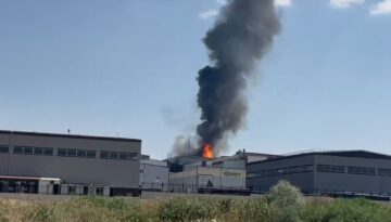 Ankara’daki fabrika yangını kontrol altında