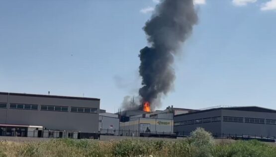 Ankara’daki fabrika yangını kontrol altında