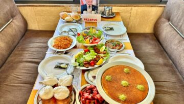 Aspavacılarda Trump hazırlığı. Özel masası ayrıldı, sürekli tazelenecek
