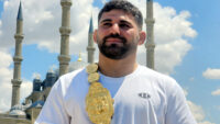 Başpehlivan Erkan Taş: Çocukluk hayalimi gerçekleştirdim