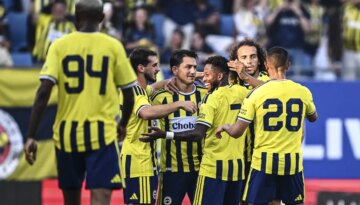Beşiktaş’tan Fenerbahçe kampına katıldı, perdeyi açtı. 2 maçta tam 9 gol