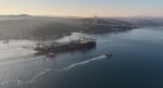 Boğaz dev geminin geçişi için kapatıldı