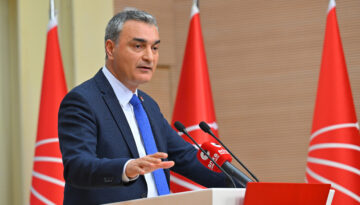 CHP’de 4 il başkanı daha görevden alındı