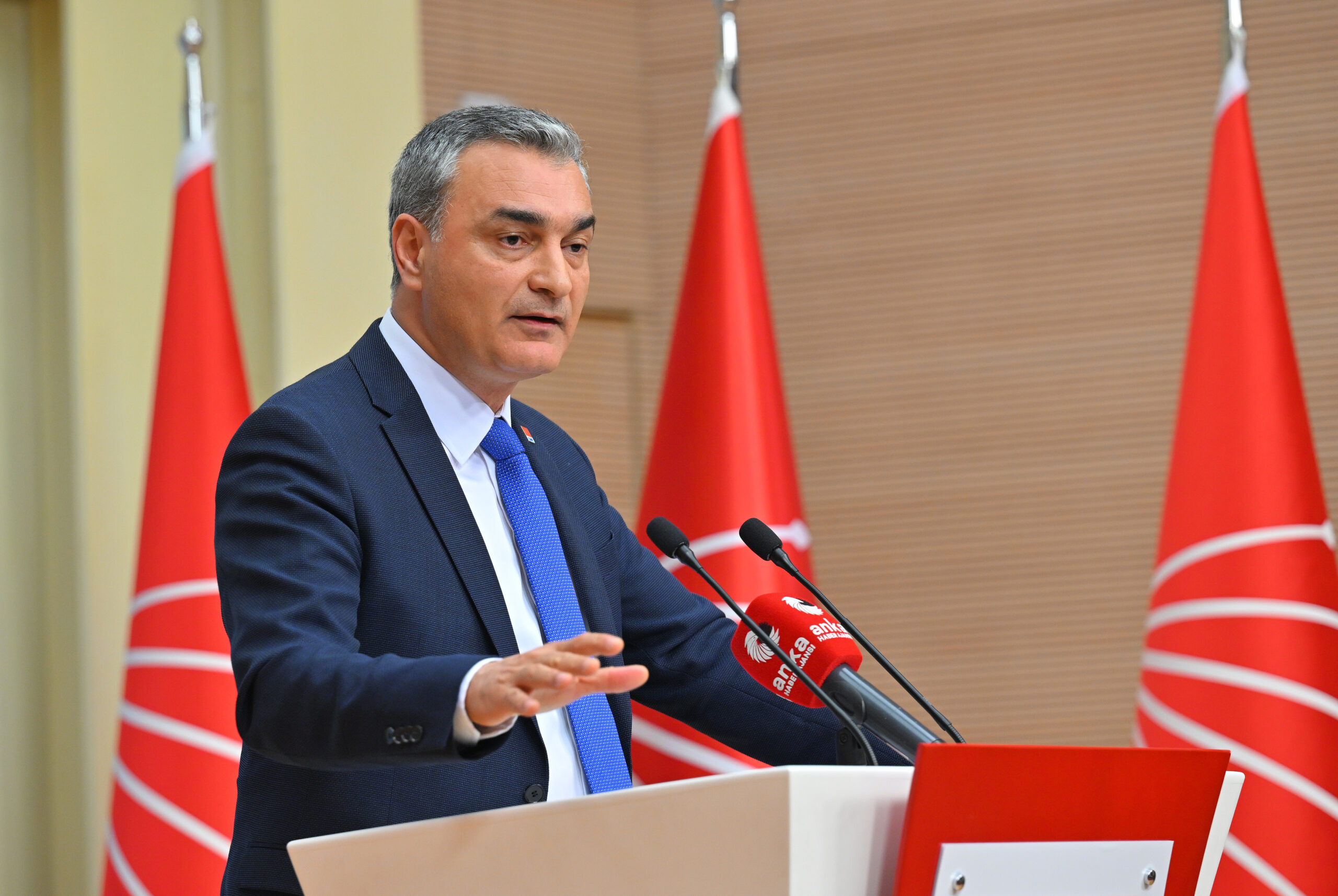 CHP’de 4 il başkanı daha görevden alındı