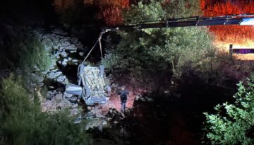Cip dere yatağına devrildi, sürücü öldü