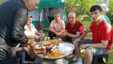 Edirne doldu taştı: Otellerde yer kalmadı, çadırlarda kalıyorlar