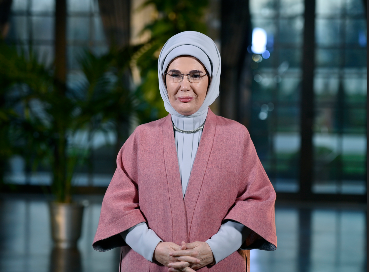 Emine Erdoğan: Srebrenitsa’yı anmak vicdanı ayakta tutmaktır