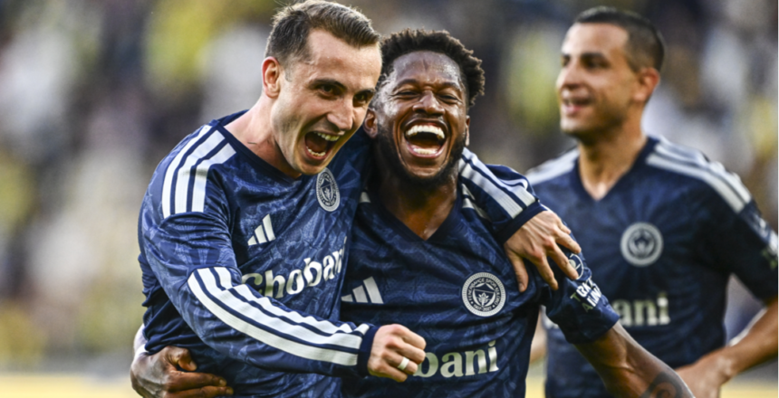 Fenerbahçe’nin UEFA kadrosu açıklandı. Yeni transferler forma giyemeyecek