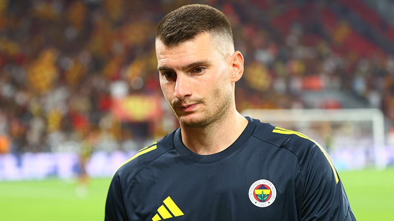 Fenerbahçe’ye geri dönüyor derken ayrılık kapıda. Resmi teklif geldi