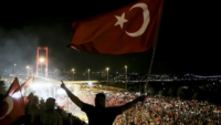 FETÖ’nün darbe girişiminin 10’uncu yılı: 15 Temmuz gecesi saat saat neler yaşandı?
