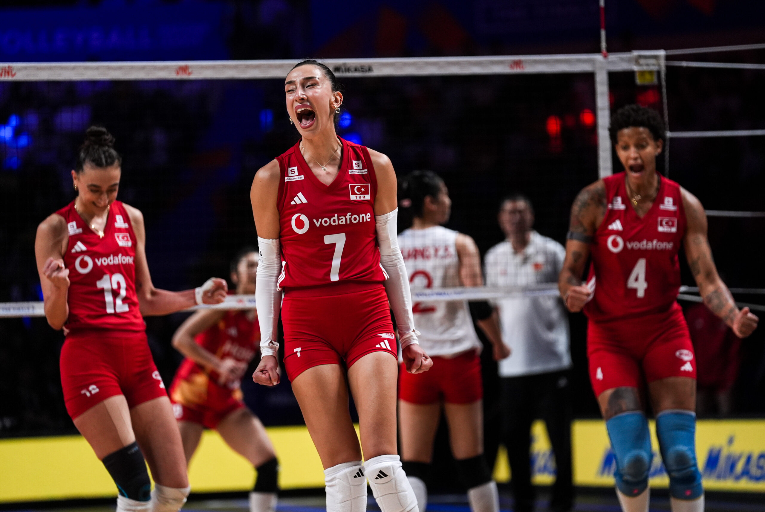 Filenin Sultanları finalde, şampiyonluk için rakip Brezilya