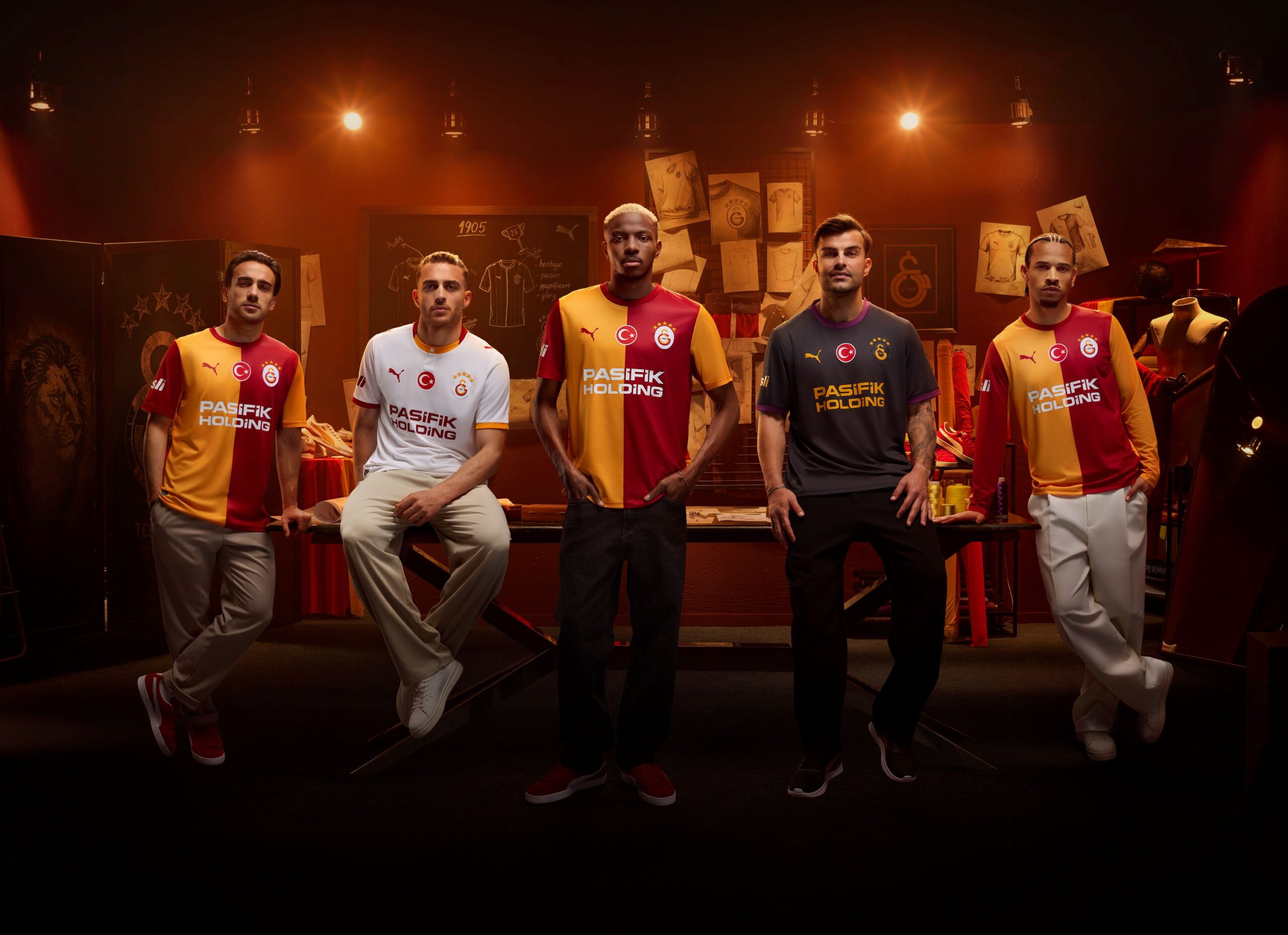 Galatasaray’ın yeni sezon formaları tanıtıldı, fiyatı belli oldu