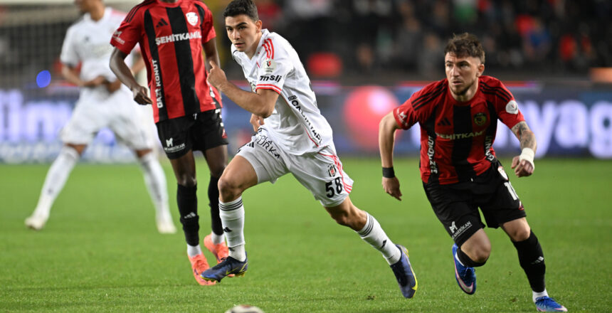 Gaziantep FK’de 5 futbolcuyla yollar ayrıldı