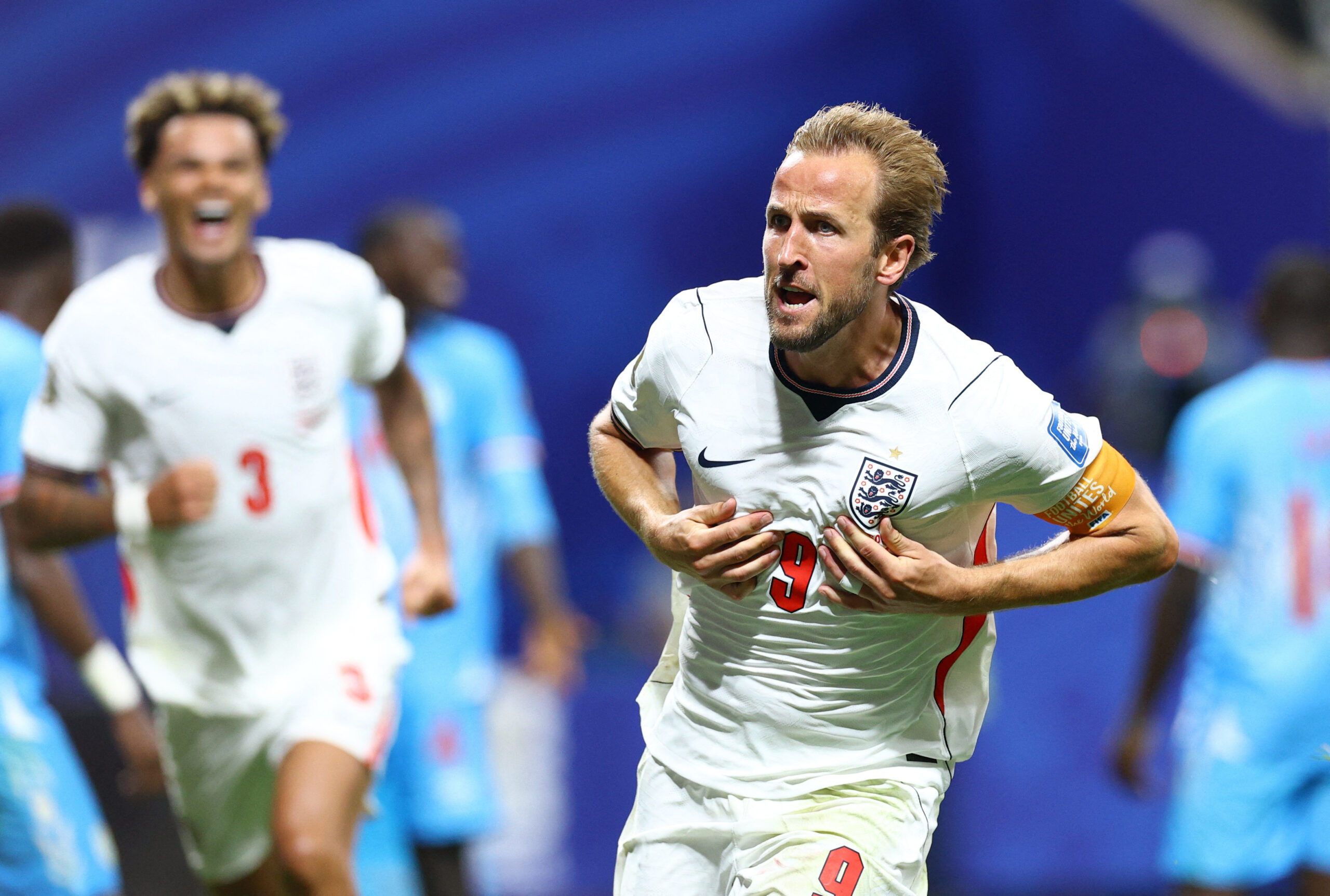 Harry Kane İngiltere’yi ipten aldı