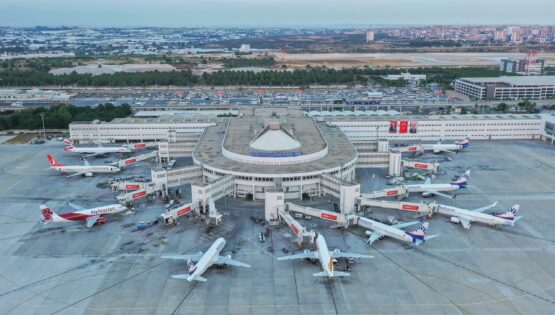 İstanbul’un iki havalimanı 63,4 milyon yolcuya hizmet verdi