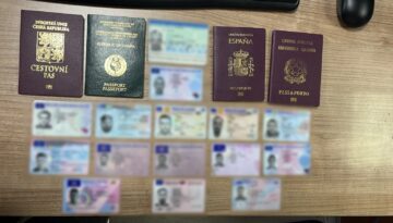 Kargoyla gönderilen sahte belgeler ele geçirildi