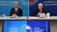 Kazakistan Cumhurbaşkanı Tokayev, Putin ile görüştü. Ukrayna’da “İstanbul müzakerelerine dönülsün” önerisi