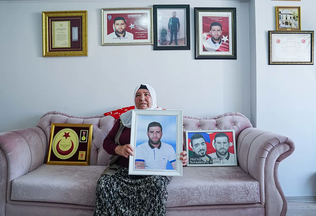 Kızının cenazesini beklerken 15 Temmuz’da oğlunu şehit verdi