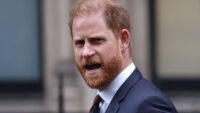 Kral Charles bizzat aradı. Prens Harry, Buckingham Sarayı’na tek başına gidiyor
