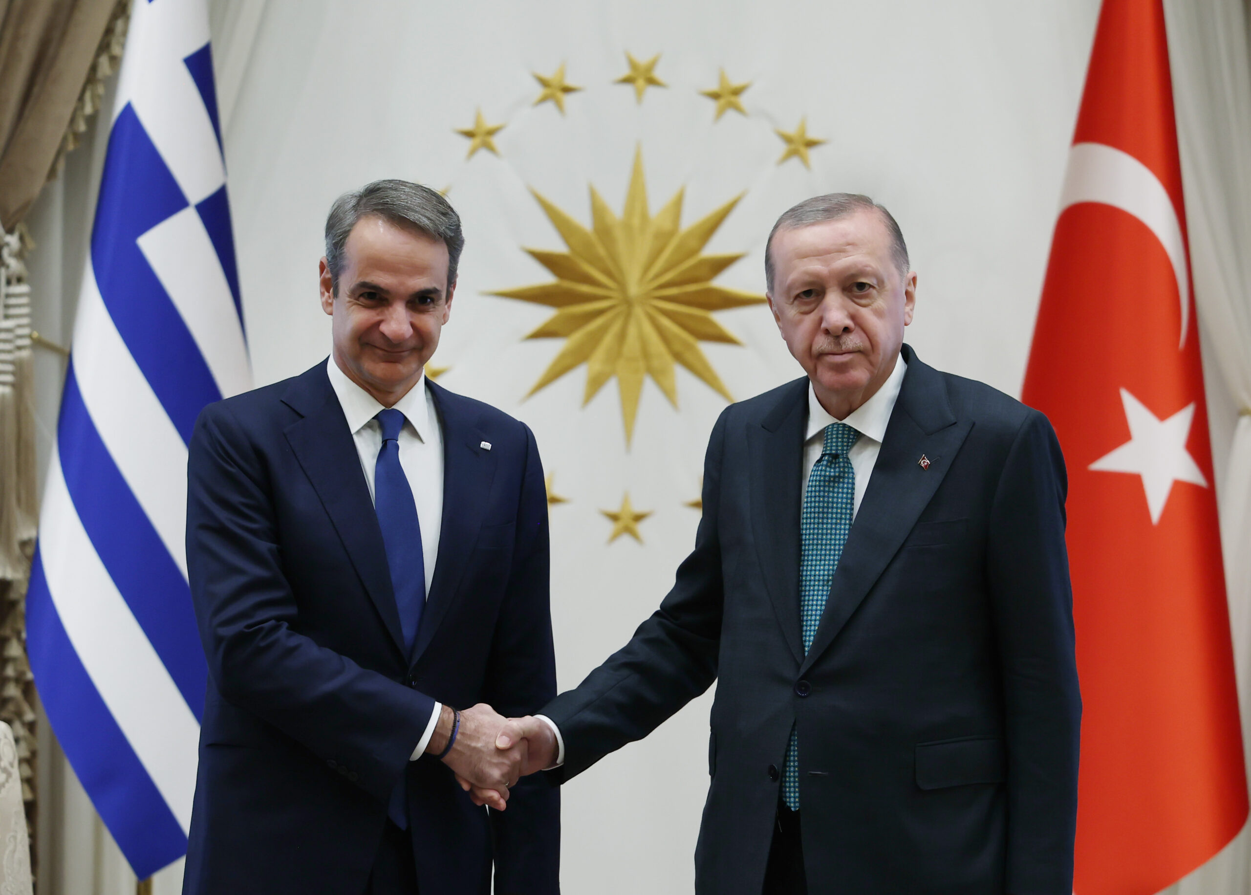 Miçotakis’ten Türkiye açıklaması. “Yan yana yaşamak zorundayız”
