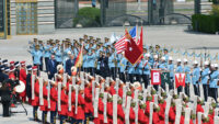 NATO zirvesindeki Mehter ayrıntısı. Devletler önce neden müziklerini konuşturur?