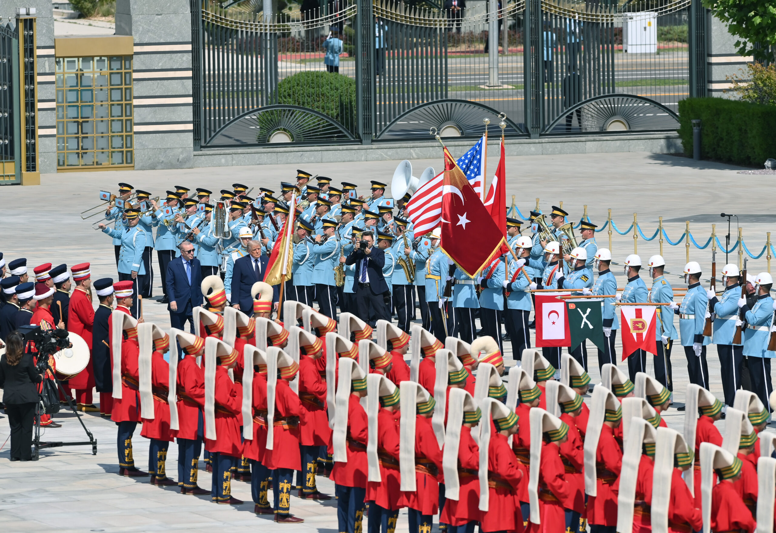 NATO zirvesindeki Mehter ayrıntısı. Devletler önce neden müziklerini konuşturur?