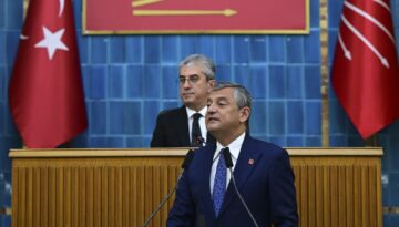 Özgür Özel, CHP Grubu’na veda etti: Yeni partimizi kuruyoruz