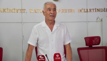 Seferihisar Belediyesi’nde başkanvekili CHP’li Fuat Gümüş seçildi