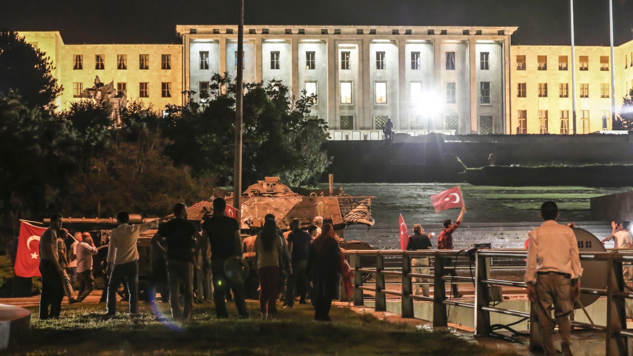 Siyasilerden 15 Temmuz mesajları. “Tarihi bir dönüm noktası”