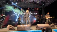 Soner Arıca, annesi ve dayısı Kadir İnanır’ı andı