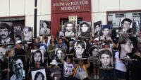 Tam 33 yıl geçti… Madımak olaylarında yaşamını yitirenler anıldı