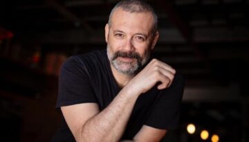 Tiyatro sanatçısı Levent Üzümcü gözaltında