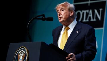 Trump: Hürmüz Boğazı’nı alıyoruz
