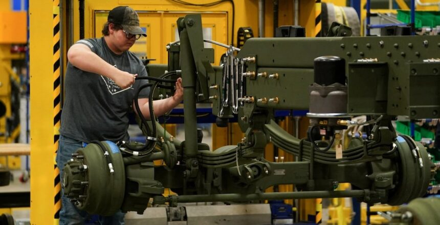 Trump’ın 1,5 trilyon dolarlık savunma bütçesi tehlikede