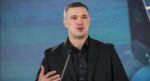Zelenskiy, popüler bakanı görevden aldı
