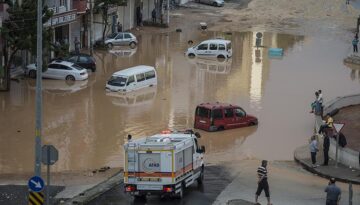 26 il için sarı ve turuncu kodlu uyarı. Sel ve su baskınlarına dikkat