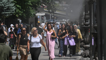30 il için düğmeye basıldı. Gök gürültülü sağanak, aşırı sıcak ve nem bunaltacak (Bu hafta hava nasıl olacak?)
