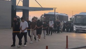 300 milyon liralık para trafiği soruşturmasında 19 şüpheli adliyede